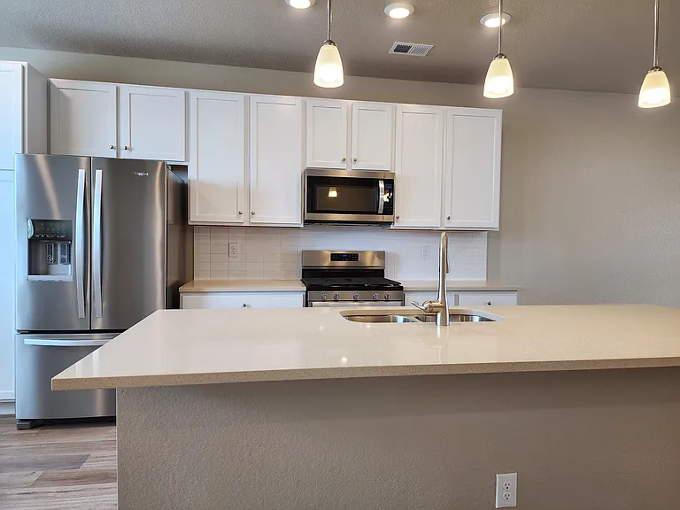 7035 Cumbria Ct — Photo 10