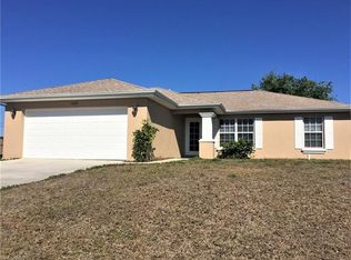 1105 NE 7th Pl, Cape Coral, FL 33909
