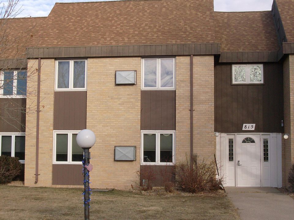 1st image of 815 15th Ave NE