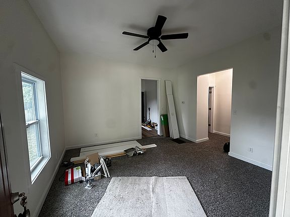 3rd image of 2022 S Jefferson St