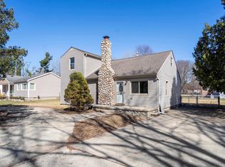 2621 Weaverton St, Rochester, MI 48307