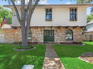 14002 Golden Woods St, San Antonio, TX 78249