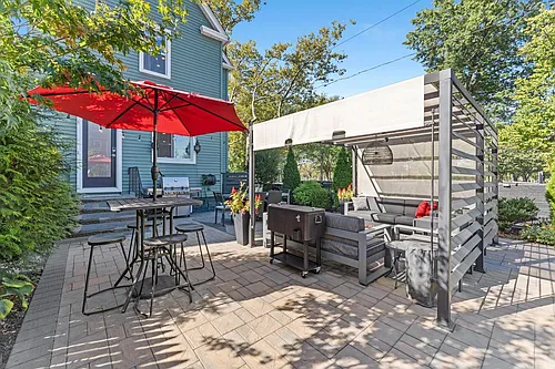 76 Condict St Photo 1