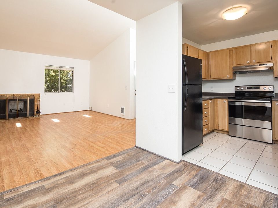 1st image of 2345 Tripp Dr APT 2