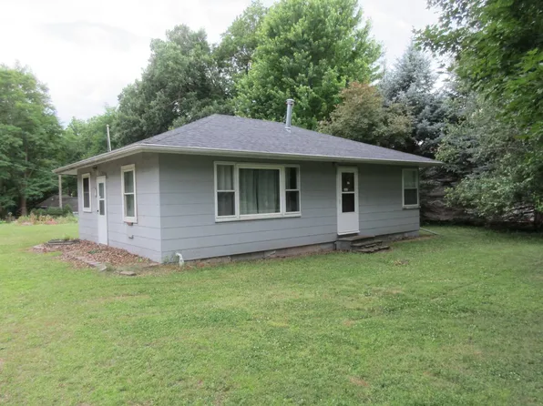 246 State St, Jackson, MN 56143