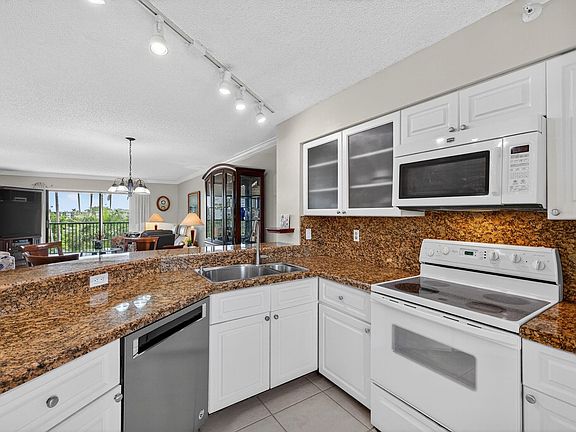 3rd image of 2205 S Cypress Bend Drive #505