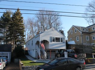 17 Overlook Rd, Marblehead, MA 01945