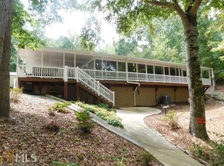 317 Hopkins Rd, Townville, SC 29689