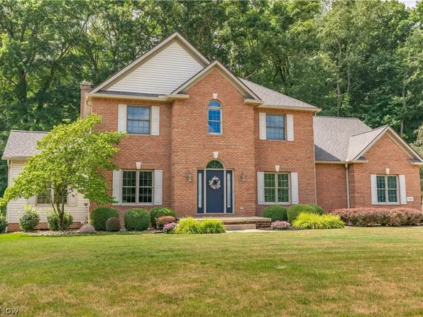 7864 Killeen St NW, Massillon, OH 44646
