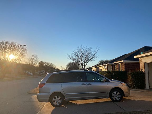 5th image of 3705 Cattlebaron Dr