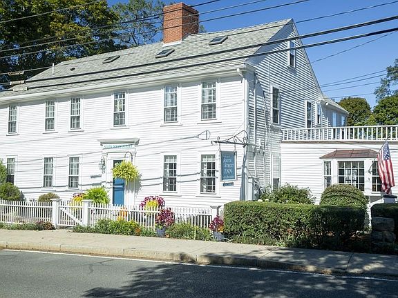 2nd image of 7 South St