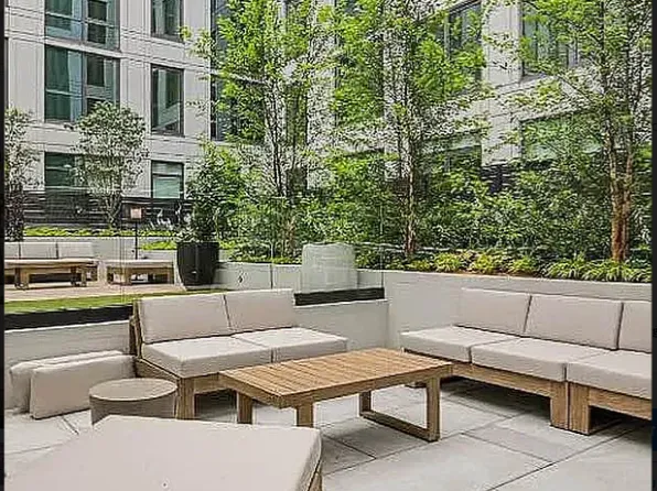 156 Clarkson Avenue image 12 of 13