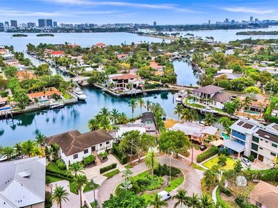 2140 Hibiscus Cir, North Miami, FL, 33181