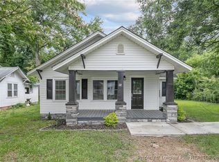 96 S Fayetteville St, Parkton, NC 28371