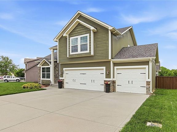 5th image of 603 19th Ave