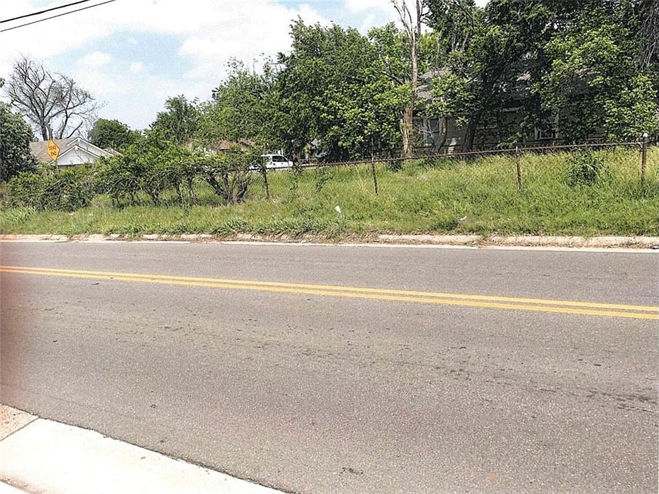 2nd image of 1500 NE 25th St