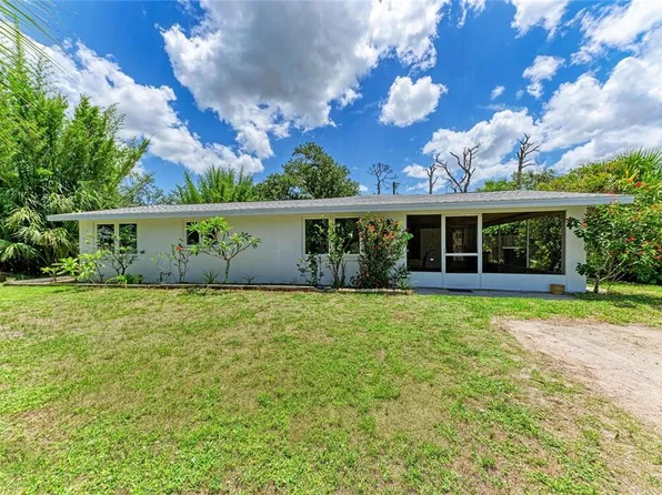 2751 Oyster Creek Dr, Englewood, FL 34224