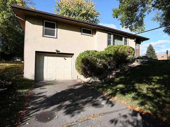 2nd image of 2735 S Ave E