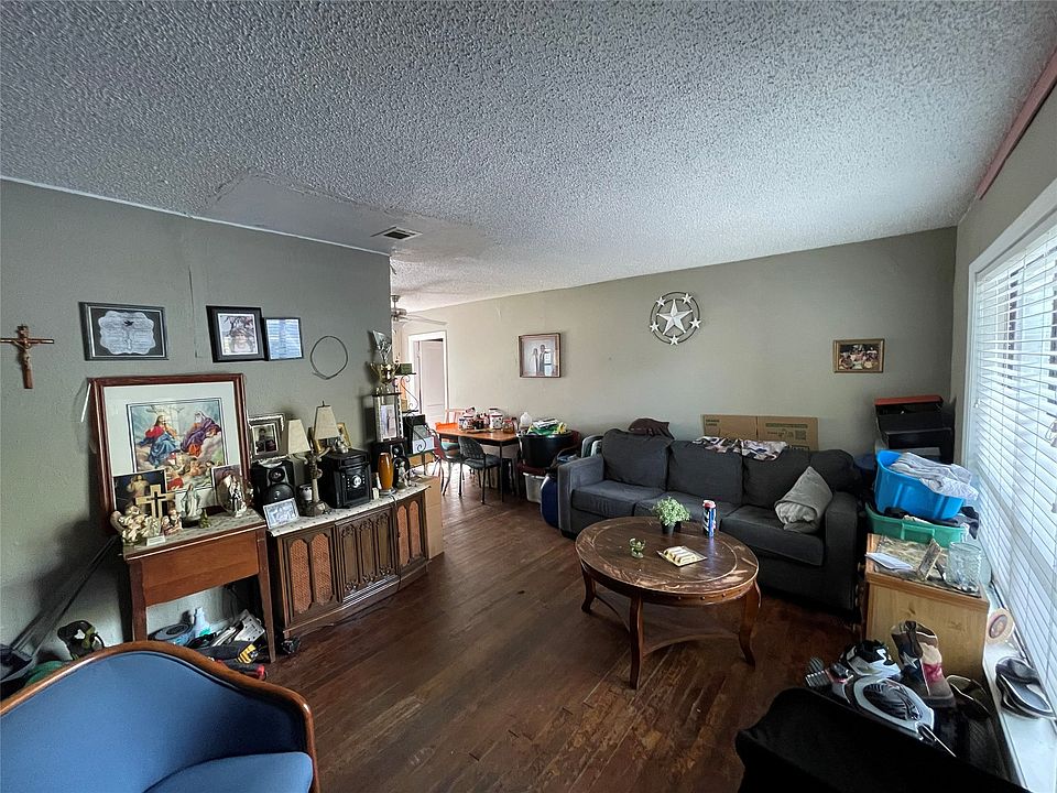 1st image of 1115 Pine St