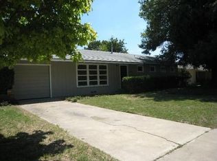 2107 Huntington Dr, Waco, TX 76710