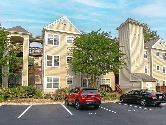 2nd image of 262 Driftwood Ln #262