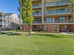 380 N Island Dr APT 314, Memphis, TN 38103