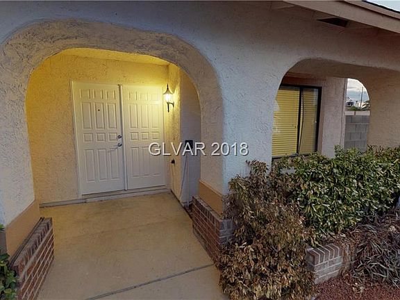 2nd image of 1020 Pagosa Way