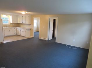 11 Wall St, Derry, NH 03038