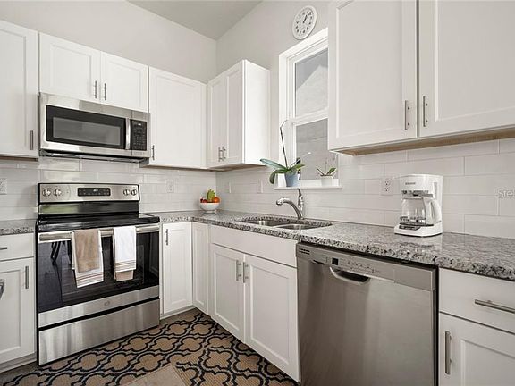 5th image of 11221 Moultrie Pl