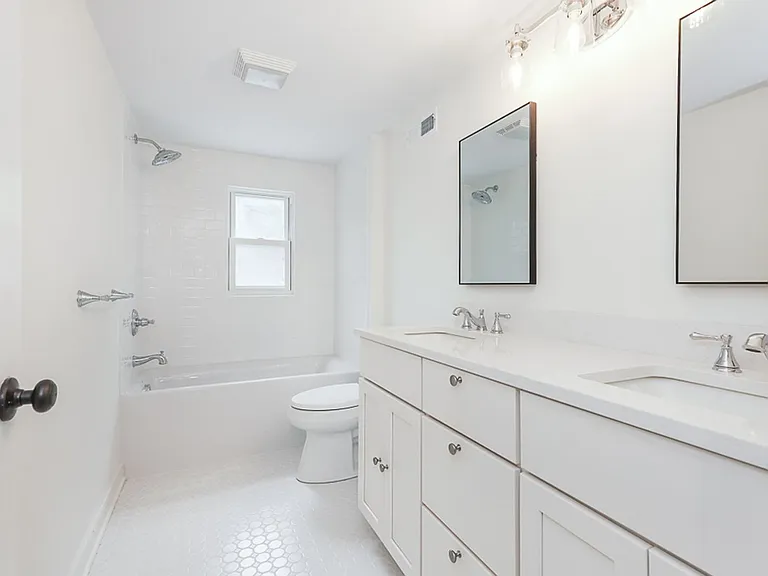 27011 Normandy Rd — Photo 4