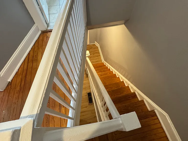 3125 Cliftmont Ave — Photo 8