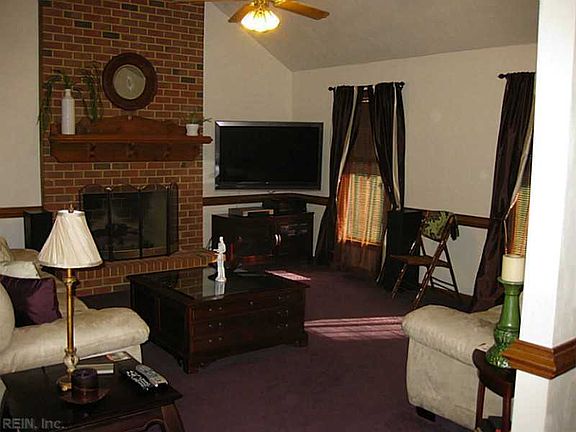 3rd image of 3964 Long Point Blvd