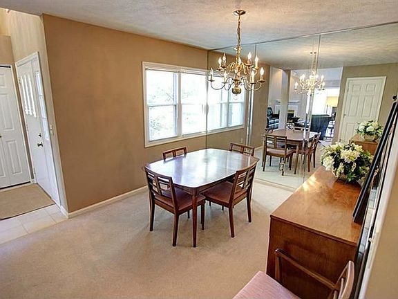 5th image of 1391 Yankee Vineyards Dr