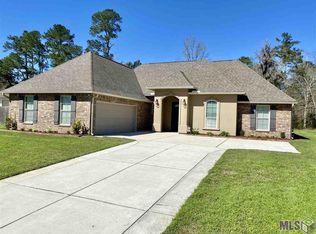 13975 Creekstone Dr, Denham Springs, LA 70726