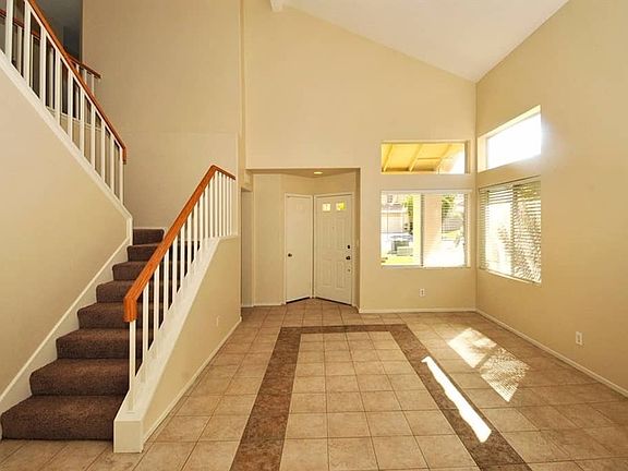 3rd image of 7740 Beverly Hills Dr