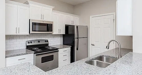 Grand Oasis Apartment Homes Photo 1