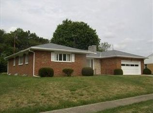 214 Roselawn Dr, Xenia, OH 45385