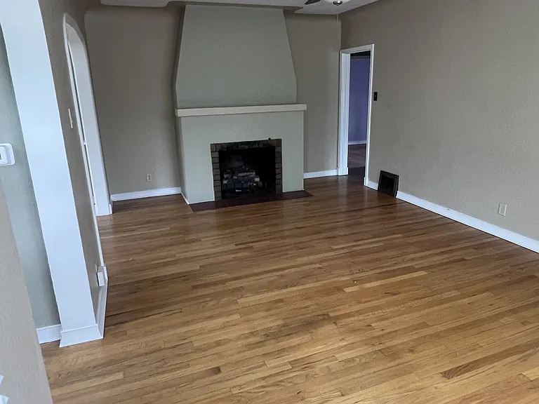 1404 White Ave #A — Photo 2