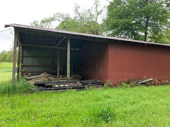 4th image of 445 County Road 210