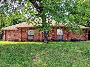 434 Finch Dr, Desoto, TX 75115