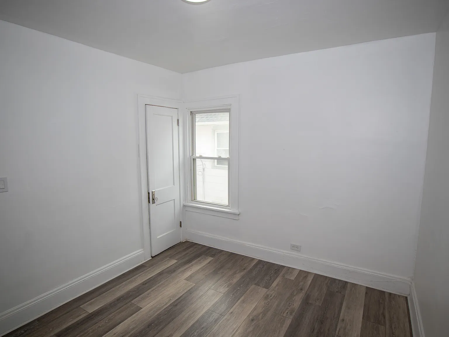 13706 Coit Road - 1 — Photo 4