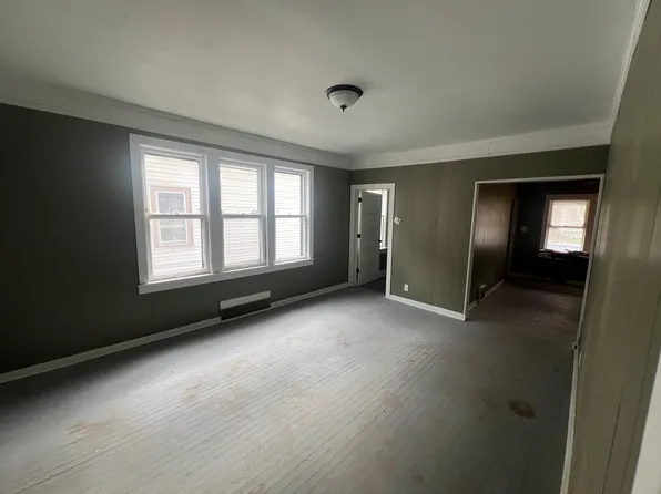 2838 N 22nd St #1, Milwaukee, WI 53206