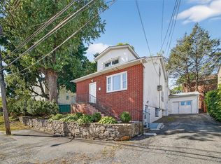 23 Mansion Ave, Yonkers, NY 10704