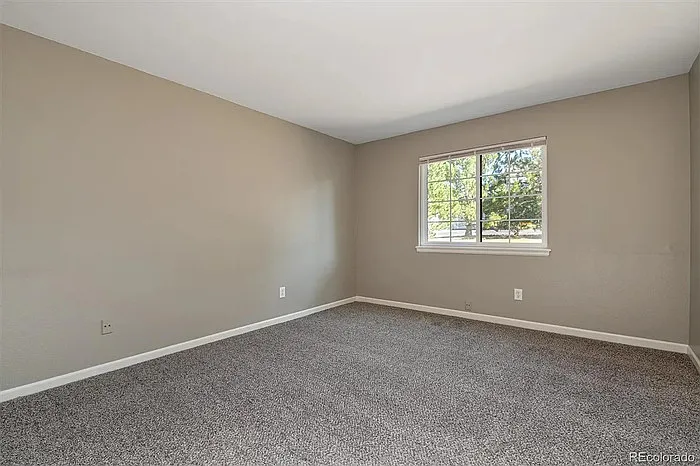 701 Canyon Dr #701 — Photo 5