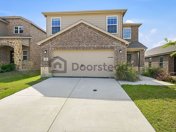 2nd image of 814 Lake Fletcher Rd