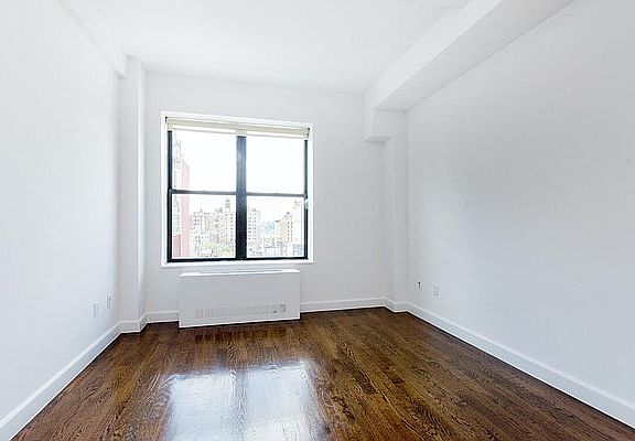 5th image of 212 W 91st St APT 715