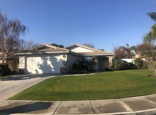 6001 Cherry Blossom Ct, Bakersfield, CA 93313