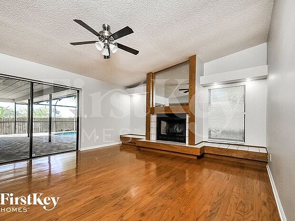 2nd image of 2720 Briarpatch Dr
