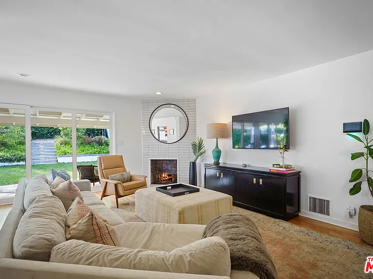 3085 Motor Ave — Photo 7