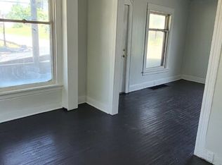 1140 Avenue B, Flint, MI 48503